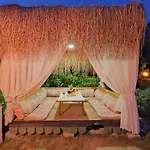 Villa Defnem 2 *